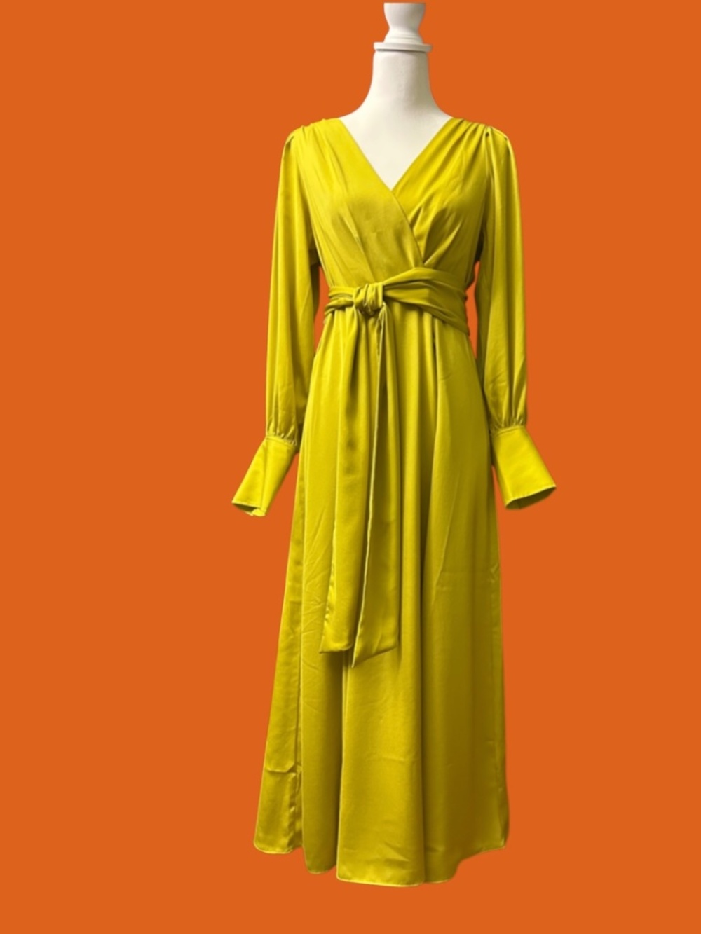 NWT. Banana Republic Hollywood Glamour Maxi Dress